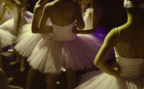 �\���İ�������ɢ��