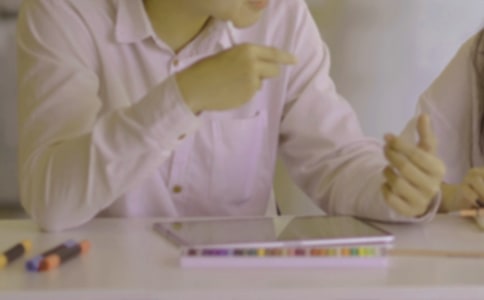 企業(yè)白領(lǐng)辭職申請(qǐng)書范文