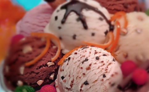 中班美術教案:冰淇淋