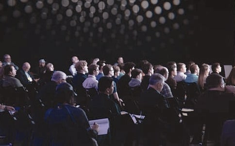 ���[����Ո��