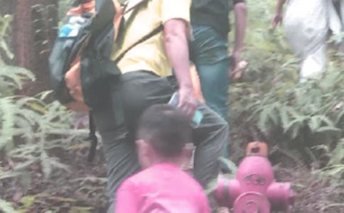 (��)��ɽ�Ć�ʾ����