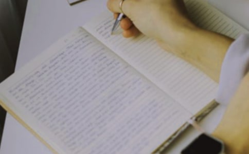 ī�ƶ��ɵ��x��У����x12ƪ��