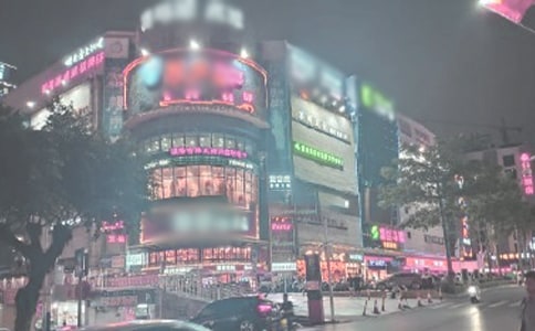 五年級《通往廣場的路不止一條》說課稿范文