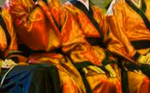 描寫(xiě)和贊美漢族的詩(shī)歌