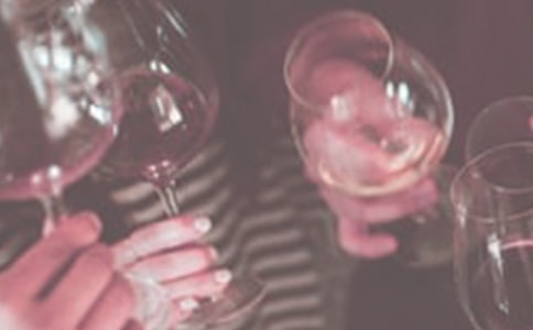 �ۺȾƵİְ����ľ��x