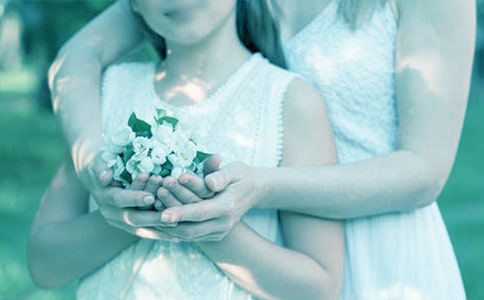 田野里的油菜花童話作文