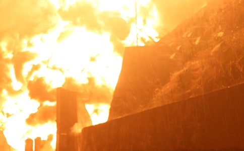 ��İ�ȫ�ĵ��w��800�֣����x12ƪ��