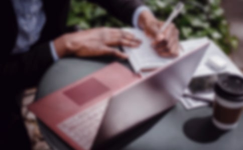 �ж���༉(j��)��Ӌ(j��)�����Y(ji��)