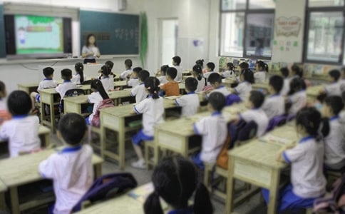 ���꼉�Խ̌W(xu��)���Y(ji��)��ͨ��6ƪ��