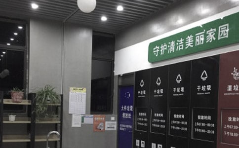 ��������h�������]��