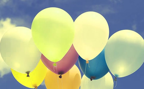 大班體育游戲教案及教學反思《運氣球》