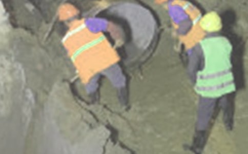 ����ʩ���ˆT���˰�ȫ���Z������