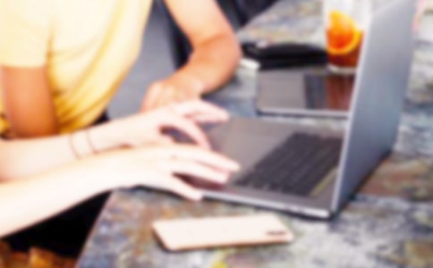 �ĆT��ӛ���ݼ��ĵ��w���ϼ�