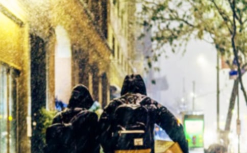 ���P�h����ѩ��ɢ��