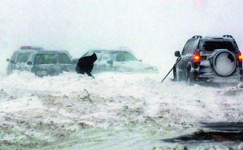 雪災(zāi)呼喚志愿精神作文