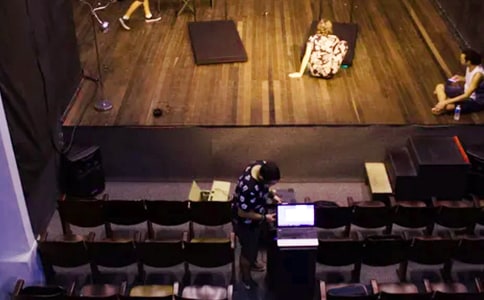 �ҵ��݆T�ϰ�700��