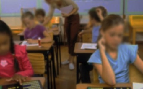 �P���׃��@�^Ħ�ĵ��w�����ģ�ͨ��6ƪ��