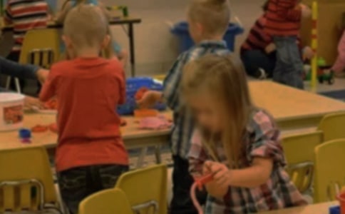 �����׃��@��ί�����(d��ng)������ͨ��6ƪ��