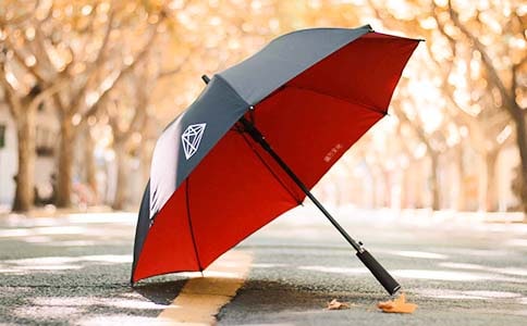 �]���ĺ��ӱ��Ŭ������ɢ��