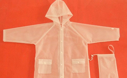 父親的雨衣作文