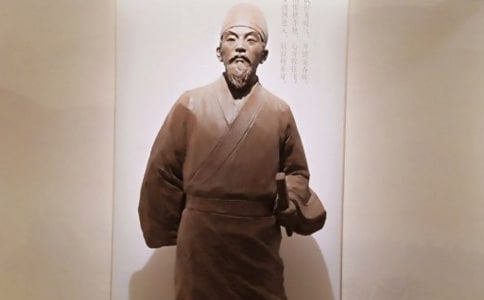 張若虛《春江花月夜》讀后感六年級優秀