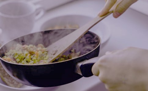 ��Ć�ʾ���ģ����x24ƪ��