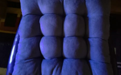 坐墊的解釋及造句