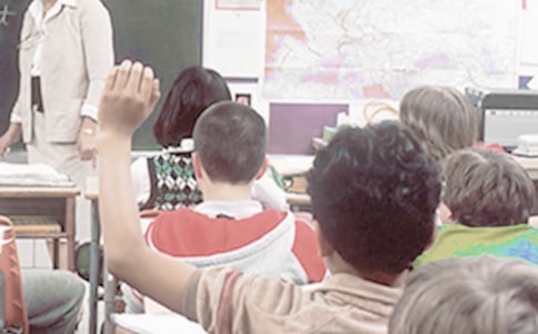 һ�꼉���J�R����š��̌W�OӋ��ͨ��33ƪ��