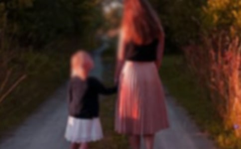 母親背后的一絲溫柔作文(通用16篇)