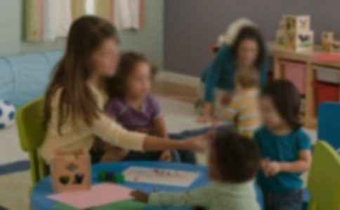 幼兒園小班音樂教案《我愛我的家》