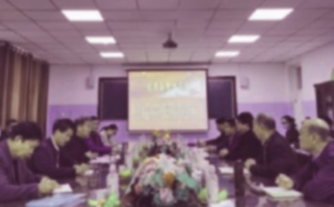 �WУ�̄�̎���˹������Y��ͨ��24ƪ��