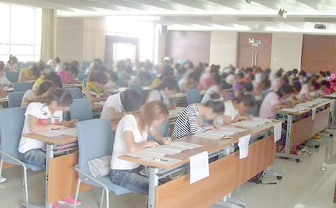 ��ԇ��ĸ������ģ�ͨ��33ƪ��