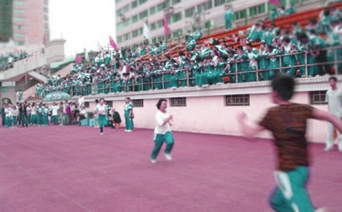 �W(xu��)У�＾�\(y��n)�ӕ�У�L���o���ģ�ͨ��8ƪ��