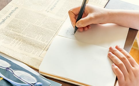 ����СС���N�T���ģ����꼉����ͨ��20ƪ��